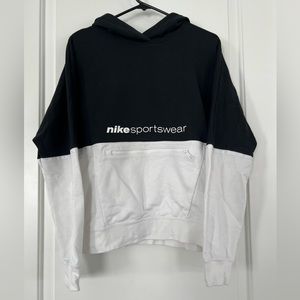 Nike sweatshirt